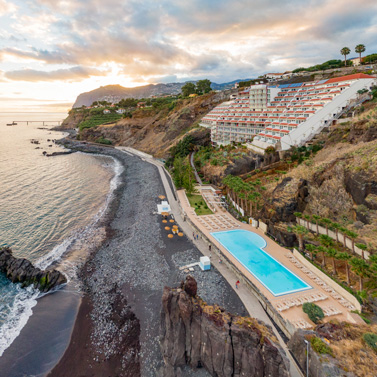 Find Madeira: Hotel Orca Praia Find Madeira: Hotel Orca Praia