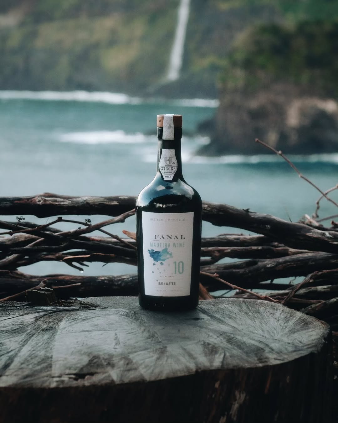 Find-Madeira-Justinos-Fanal-Rainwater-10anos